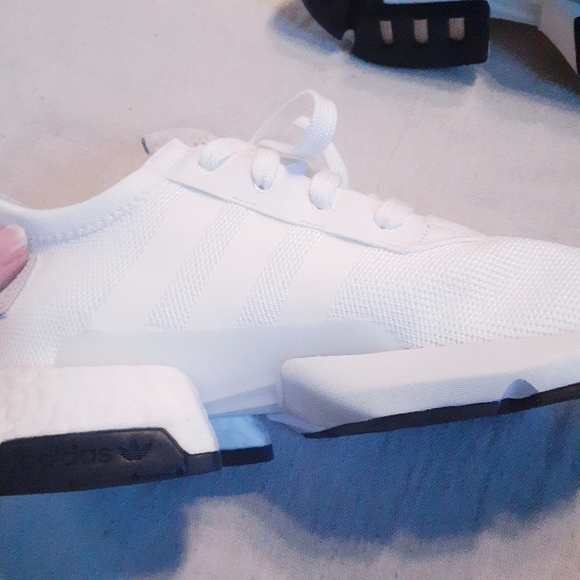 Adidas black and white sneakers - Picture 5 of 10